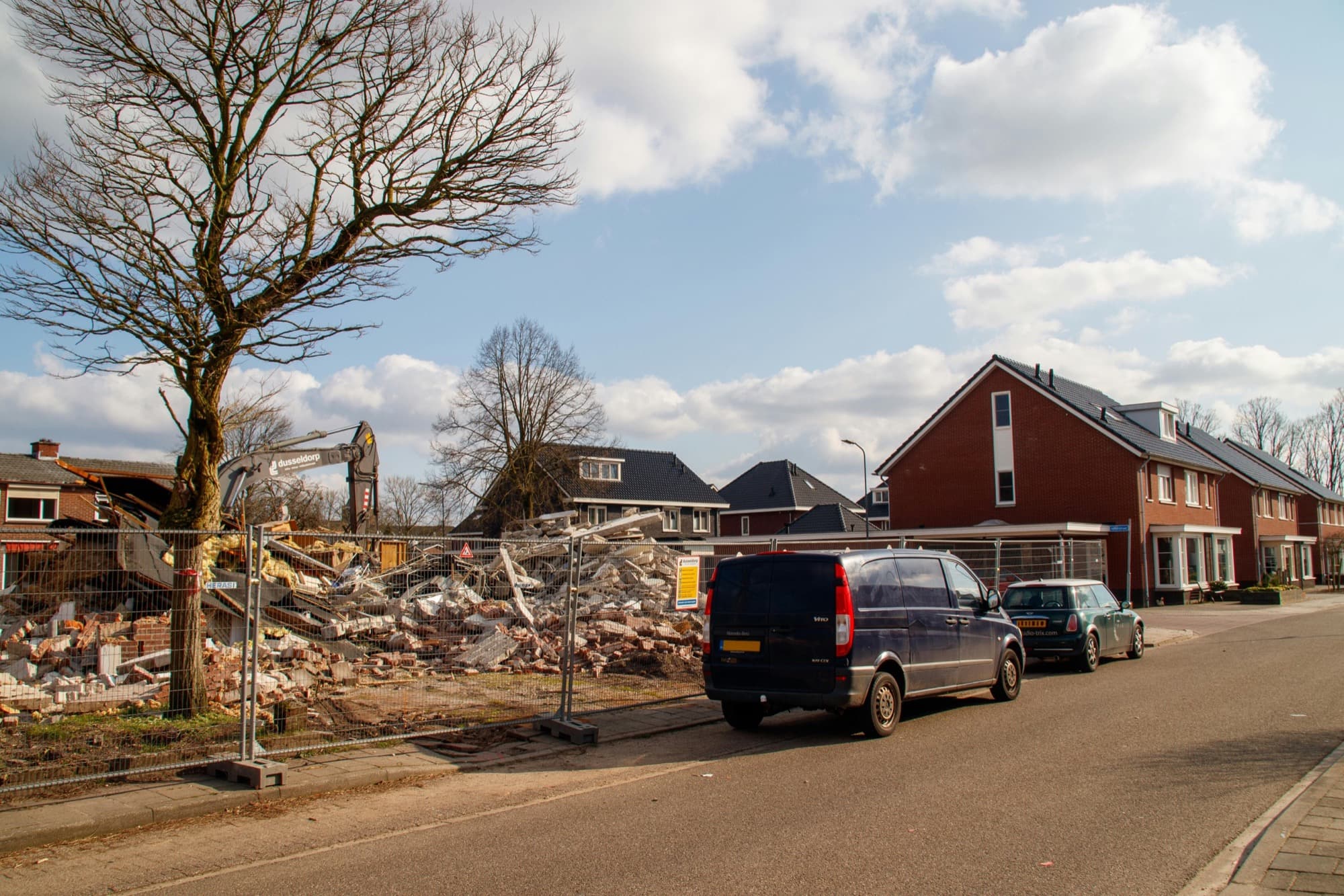 Teardown or Renovate Your Westlake Home? Here's How to Run the Math